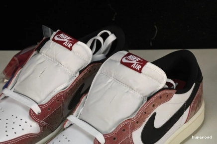 Hyperoad Jordan Low Air Room Trophy 1 OG x 1112